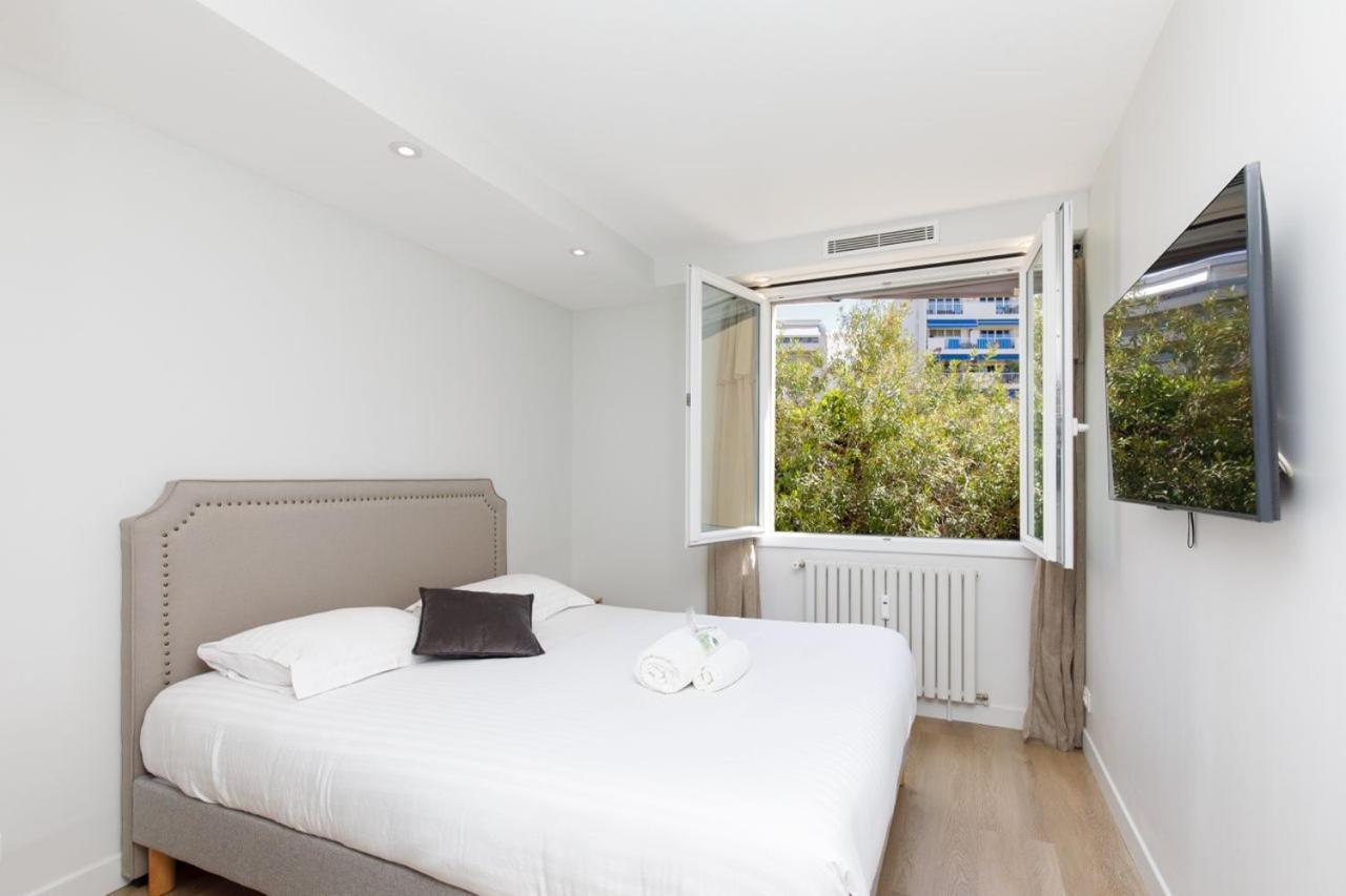Apartment Croisette Martinez - Luxueux T3 70m2 Et Balcon Cannes