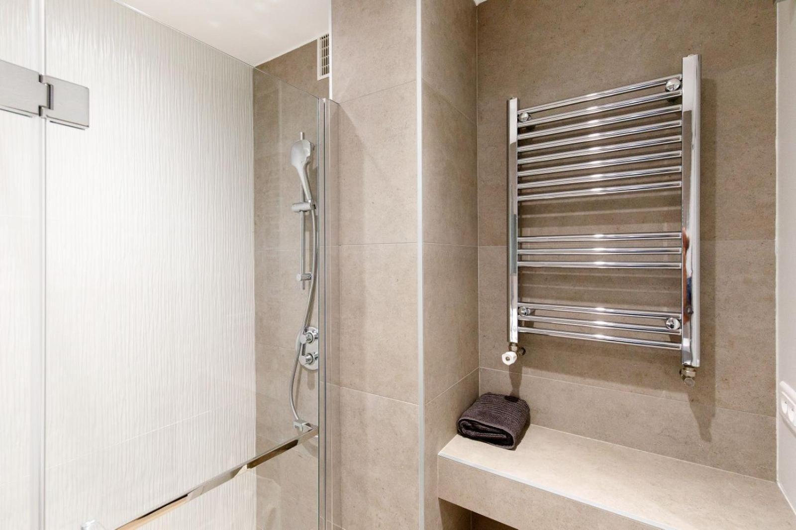 Croisette Martinez - Luxueux T3 70m2 Et Balcon *